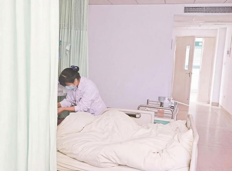 24小时专业医护陪护
